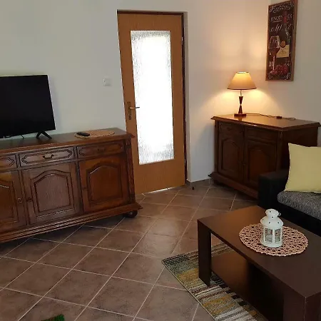 Sena 2 * بريفلاكا