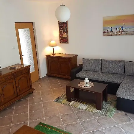 Apartment Sena 2